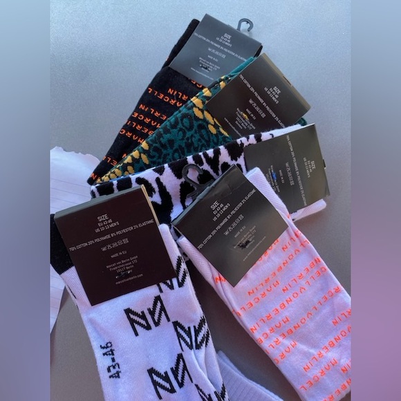 Assorted Patterned Socks Set - Picture 3 of 3